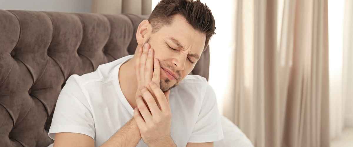 Waking Up with Jaw Pain? How Night Guards Treat Bruxism and TMD
